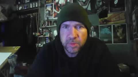 Snapshot of _longfellow chatting on 02-08-26, 04:21 That guy online show from 02-08-26, 04:21