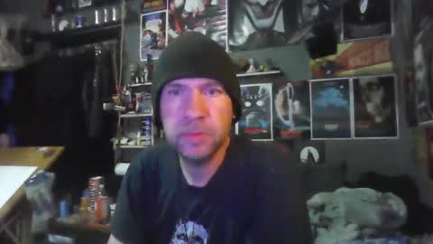 Snapshot of _longfellow chatting on 02-18-26, 04:36 That guy online show from 02-18-26, 04:36