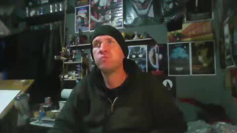 Snapshot of _longfellow chatting on 02-24-26, 04:43 That guy online show from 02-24-26, 04:43