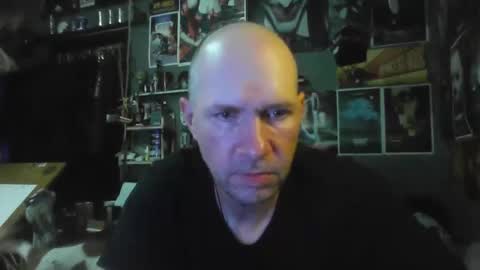 Snapshot of _longfellow chatting on 02-26-26, 07:57 That guy online show from 02-26-26, 07:57