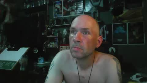 Snapshot of _longfellow chatting on 07-05-26, 06:09 That guy online show from 07-05-26, 06:09
