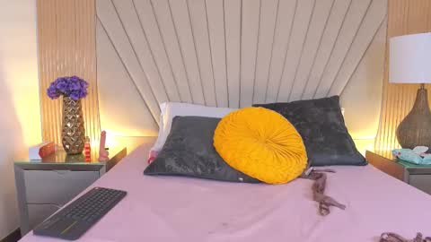 Luisa merrid online show from 02-05-26, 09:08