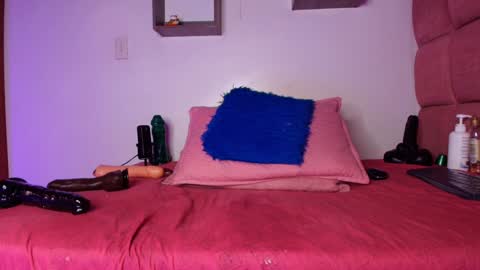 Lorrayne online show from 02-06-25, 06:02