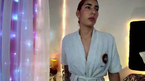 Lorrayne online show from 03-28-26, 12:05