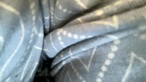 Snapshot of _love_pussy chatting on 11-28-25, 10:40 Love huge buttplug up my ass online show from 11-28-25, 10:40