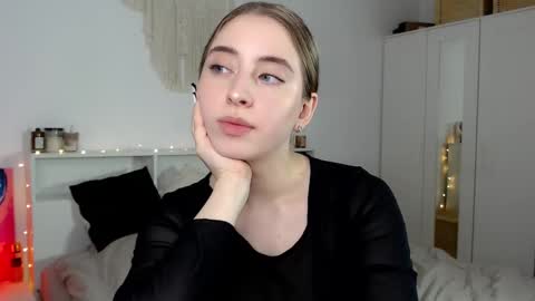 Amanda  mandy online show from 01-30-25, 02:04