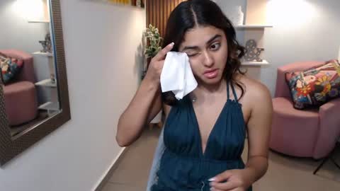 Lucy online show from 06-24-26, 11:09