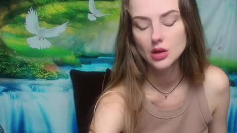 Snapshot of _lullaby_ chatting on 02-15-25, 05:39 Lullaby online show from 02-15-25, 05:39