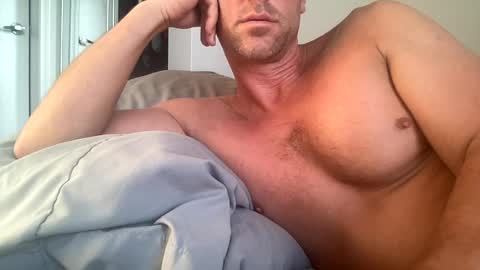 Snapshot of _lululeo_ chatting on 07-08-26, 03:44 _lululeo_ online show from 07-08-26, 03:44
