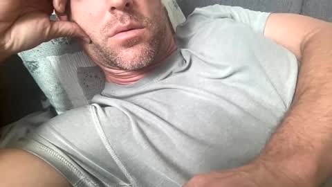 Snapshot of _lululeo_ chatting on 07-10-26, 12:04 _lululeo_ online show from 07-10-26, 12:04