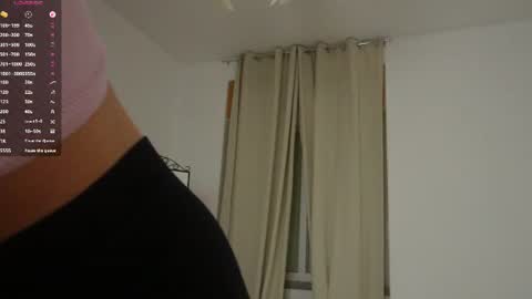 Nika online show from 06-19-26, 03:27