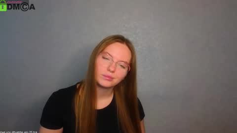 Snapshot of _lysafeta_ chatting on 02-01-25, 11:21 Welcome guys Pleasure to see you all here My name is Lysafeta and MichaelaTip menu is active Private is open online show from 02-01-25, 11:21