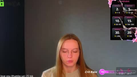 Snapshot of _lysafeta_ chatting on 09-23-25, 05:54 Welcome guys Pleasure to see you all here My name is Lysafeta and MichaelaTip menu is active Private is open online show from 09-23-25, 05:54