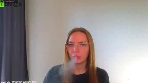 Snapshot of _lysafeta_ chatting on 10-03-25, 05:37 Welcome guys Pleasure to see you all here My name is Lysafeta and MichaelaTip menu is active Private is open online show from 10-03-25, 05:37