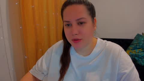 Snapshot of _madalexa_ chatting on 12-27-24, 09:00 Alexa online show from 12-27-24, 09:00