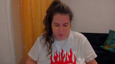 Snapshot of _madalexa_ chatting on 12-29-24, 03:03 Alexa online show from 12-29-24, 03:03