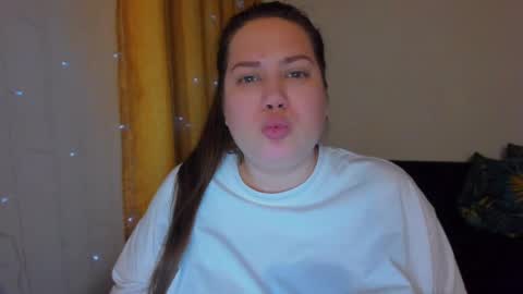 Snapshot of _madalexa_ chatting on 02-18-25, 12:59 Alexa online show from 02-18-25, 12:59