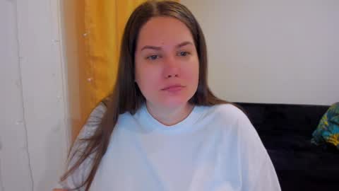 Snapshot of _madalexa_ chatting on 03-07-25, 03:39 Alexa online show from 03-07-25, 03:39