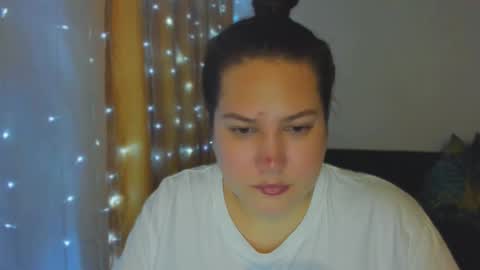 Snapshot of _madalexa_ chatting on 10-07-25, 09:23 Alexa online show from 10-07-25, 09:23