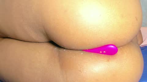 Maddy online show from 01-30-25, 06:21