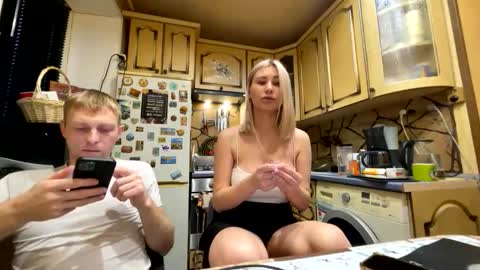 Snapshot of _magic_kis chatting on 04-05-26, 04:04 _magic_kis online show from 04-05-26, 04:04