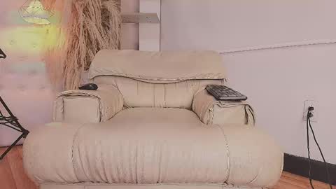 Snapshot of _malikaa_ chatting on 06-08-26, 01:11 malka online show from 06-08-26, 01:11