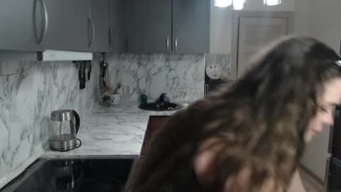 Kate online show from 01-28-25, 09:50