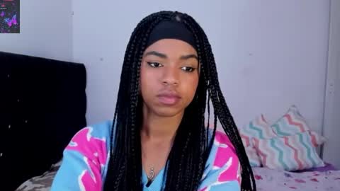 Snapshot of _marcela_22 chatting on 02-27-25, 01:48 MARCELA online show from 02-27-25, 01:48