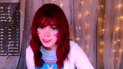 Kira online show from 10-14-25, 08:37