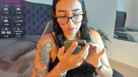 Snapshot of _maria_foxx_ chatting on 10-07-25, 08:06 Maria online show from 10-07-25, 08:06