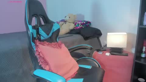 Snapshot of _maria_foxx_ chatting on 07-17-26, 06:02 Maria online show from 07-17-26, 06:02