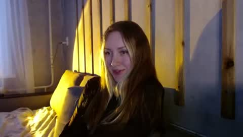    online show from 07-13-26, 07:05