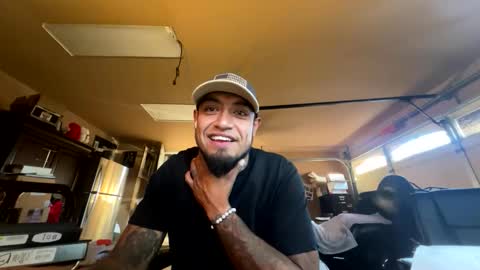 Snapshot of _mass_shaft_ chatting on 05-12-26, 01:58 Mass Shaft online show from 05-12-26, 01:58