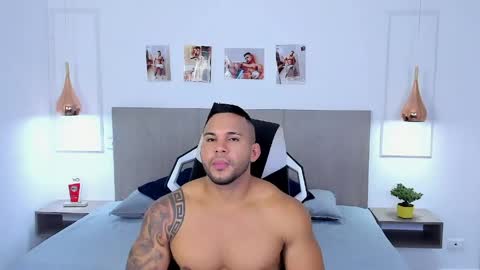 _matthew_santos_ online show from 05-10-26, 12:49
