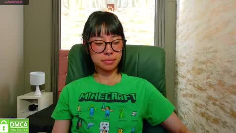 Snapshot of _mavis2 chatting on 09-17-25, 08:43 Mavis online show from 09-17-25, 08:43