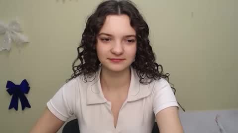 Susie online show from 01-04-25, 07:24