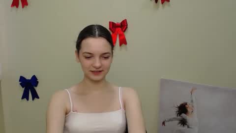 Susie online show from 02-09-25, 07:16