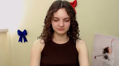 Susie online show from 02-24-25, 12:26