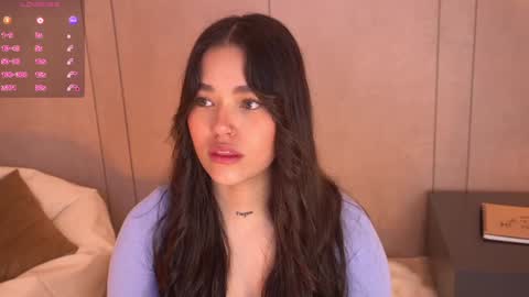 Snapshot of _meghan_gomez1_ chatting on 12-18-24, 02:06 online show from 12-18-24, 02:06