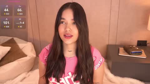 Snapshot of _meghan_gomez1_ chatting on 12-20-24, 02:16 online show from 12-20-24, 02:16