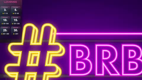 Snapshot of _mia_blue_18_ chatting on 01-23-25, 06:45 MIa blue 18 online show from 01-23-25, 06:45