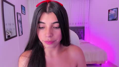 Snapshot of _mia_blue_18_ chatting on 03-09-25, 11:56 MIa blue 18 online show from 03-09-25, 11:56