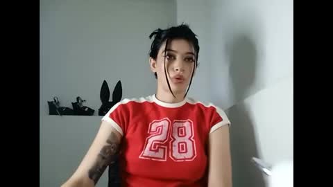 Mia-foster online show from 02-10-25, 12:52