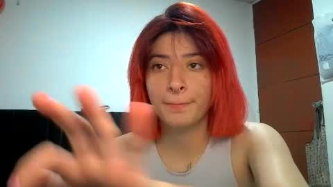 Snapshot of _mia_foster1 chatting on 06-17-26, 05:10 Mia-foster online show from 06-17-26, 05:10