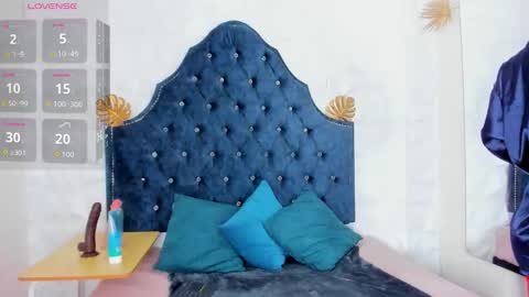 _mia_milf_ online show from 03-23-26, 06:23