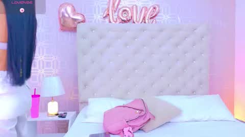 Mia Monroe online show from 02-22-26, 07:45