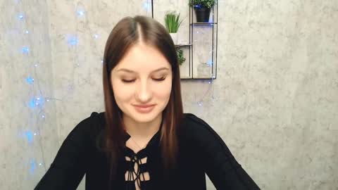 Snapshot of _miaangel_ chatting on 02-20-25, 02:57 Mia online show from 02-20-25, 02:57