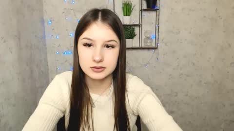 Snapshot of _miaangel_ chatting on 03-11-25, 05:24 Mia online show from 03-11-25, 05:24