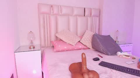 Snapshot of _miavelvet chatting on 07-06-26, 03:03 Mia online show from 07-06-26, 03:03