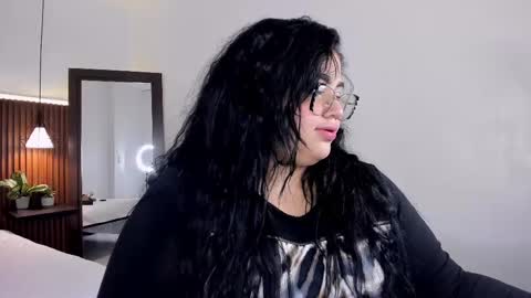 Snapshot of _michel_bbw chatting on 03-05-25, 02:46 michel online show from 03-05-25, 02:46